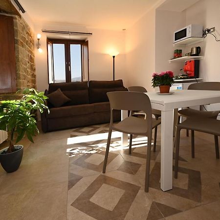 Petra Holiday Home Пиетрапертоза Екстериор снимка