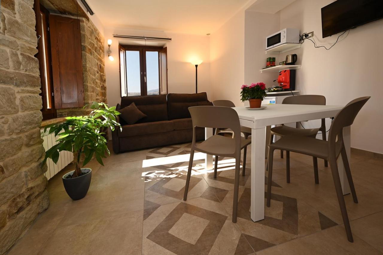 Petra Holiday Home Пиетрапертоза Екстериор снимка